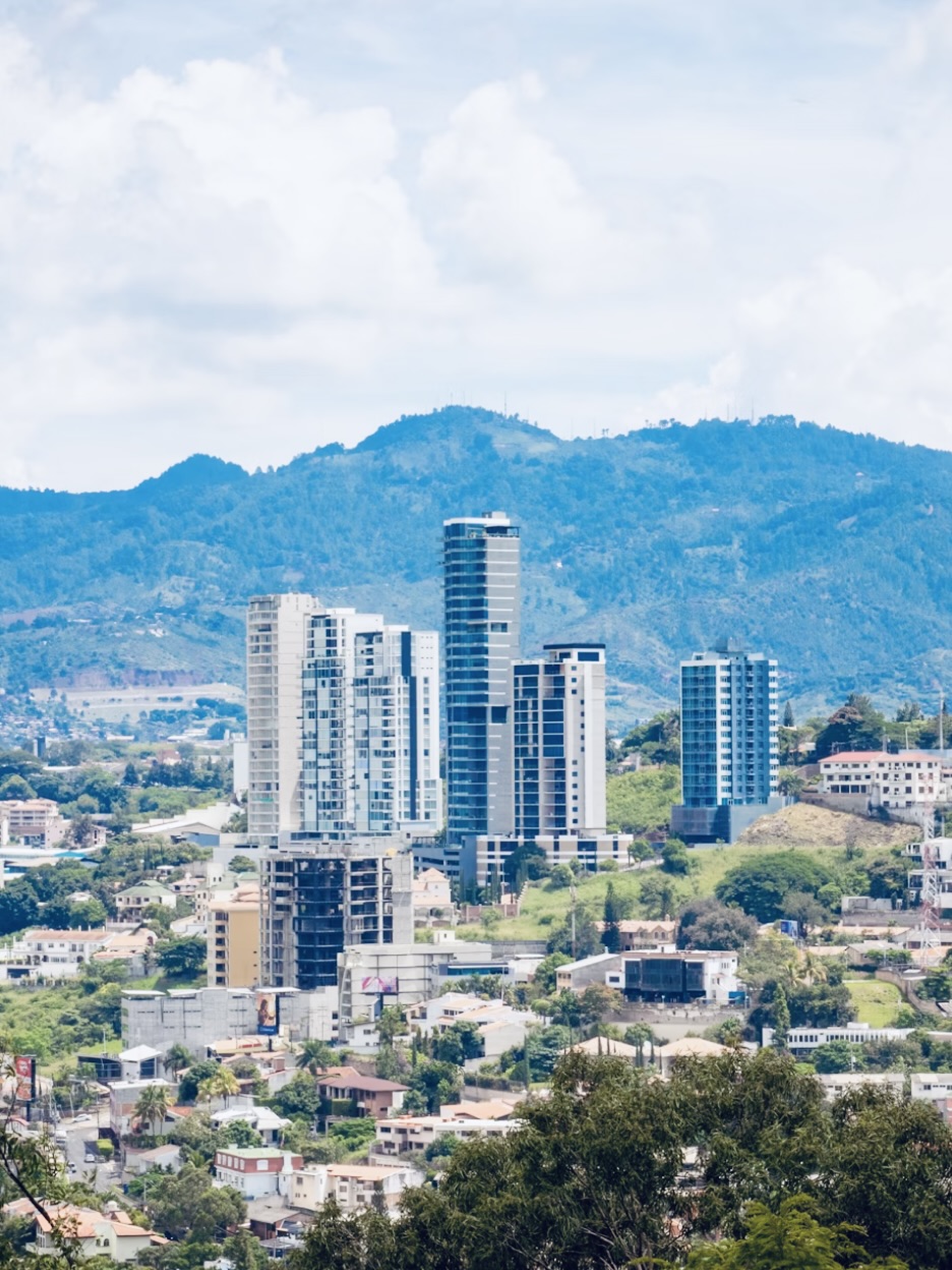 Flights to Tegucigalpa (TGU)